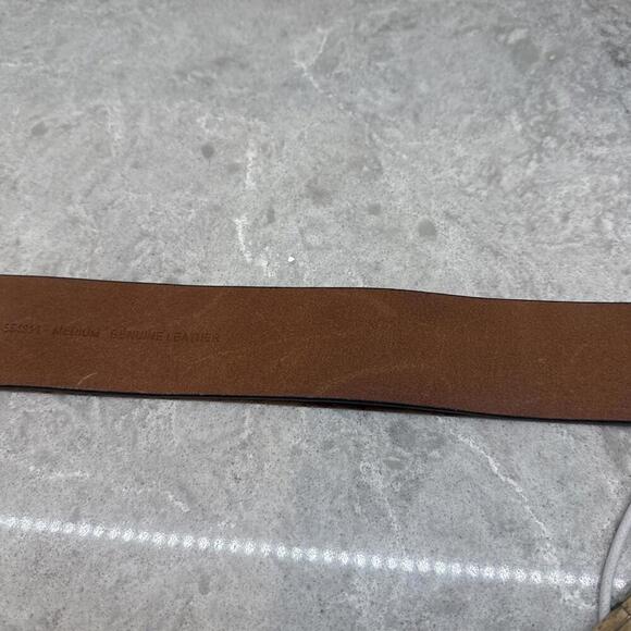 Michael Kors unisex leather and brass belt. Size Medium. Like New! - Picture 10 of 12